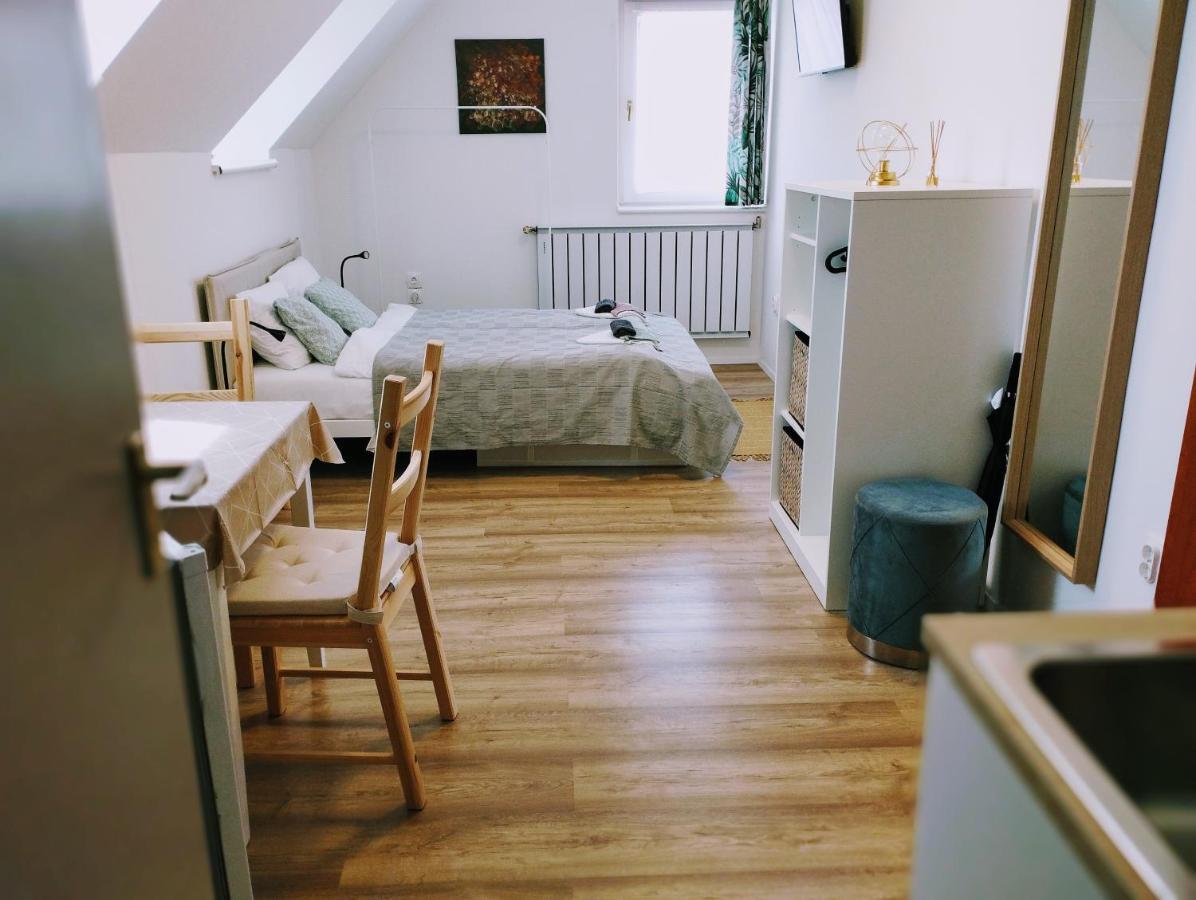 Regori Haz Hotell Balatongyörök Eksteriør bilde
