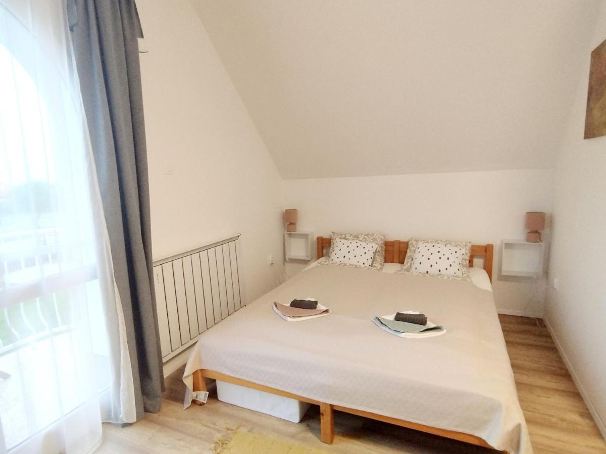 Regori Haz Hotell Balatongyörök Eksteriør bilde