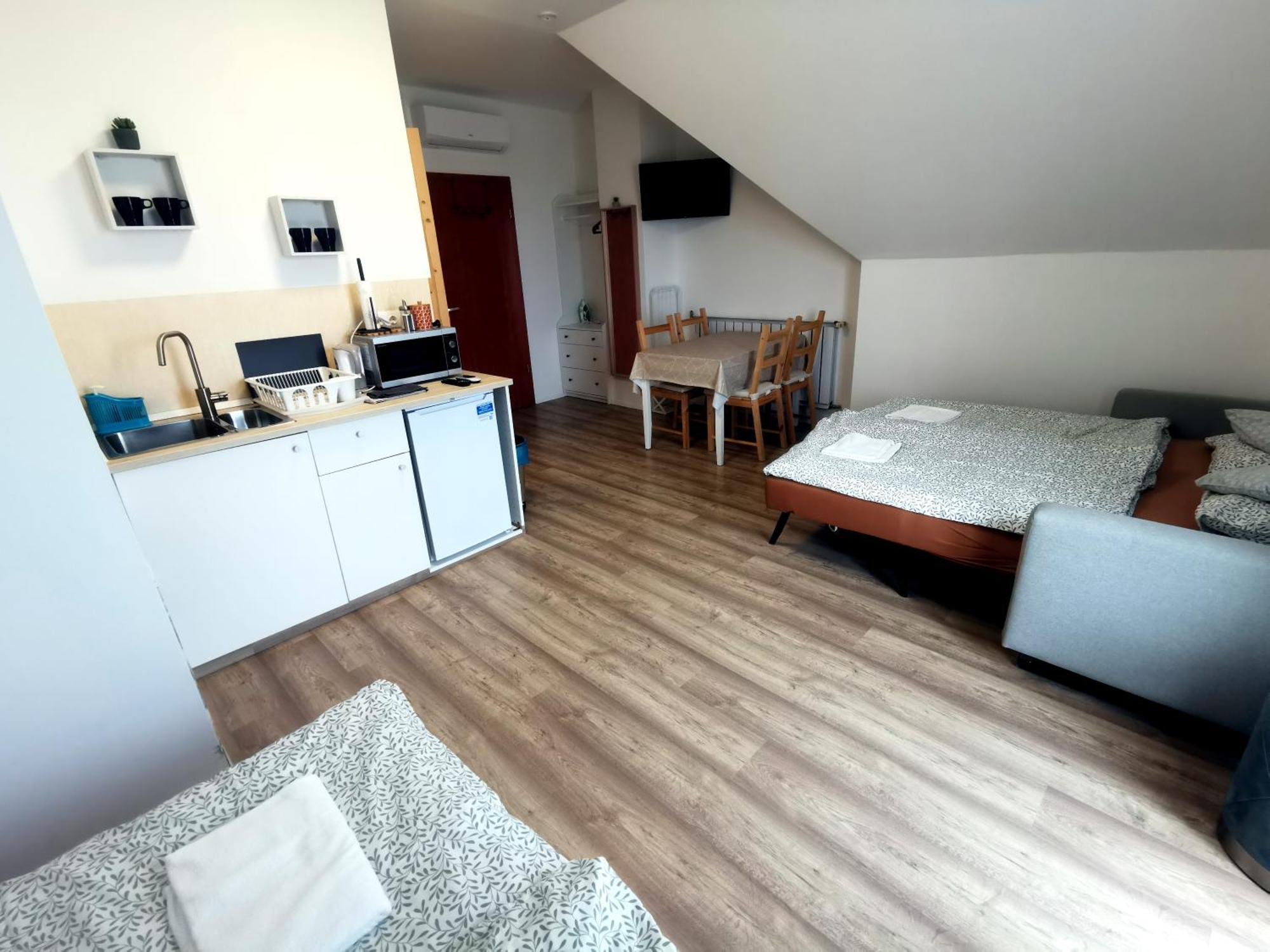 Regori Haz Hotell Balatongyörök Eksteriør bilde